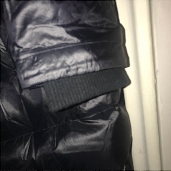 Black Sorel Tivoli Mid-length Down Puffer Coat - Picture 6 of 14